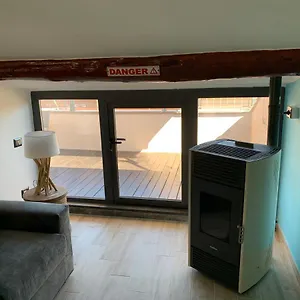 appartamento-sentiero-azzurro-2.hotelitalianriviera.com/